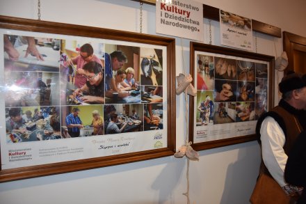 Wernisaż wystawy świątecznej